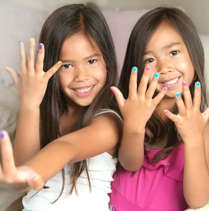 Fragrant Polish Kit - 24pc Mixed Shades for Kids